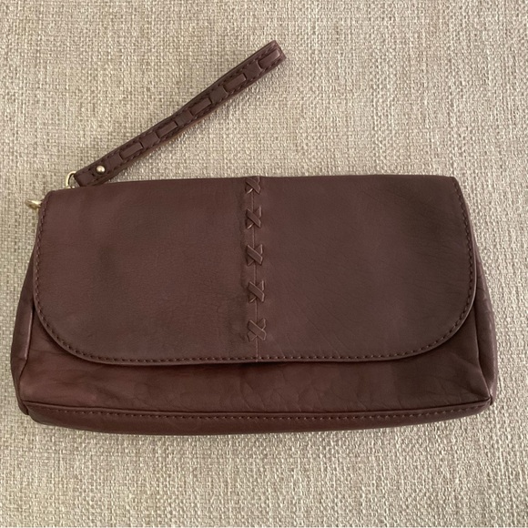 UGG Dark Brown Leather Clutch/wristlet - Picture 1 of 7